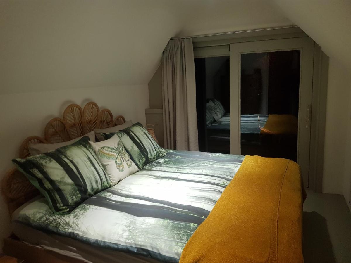 Aa Casia Vakantiehuis Zeegse Esterno foto